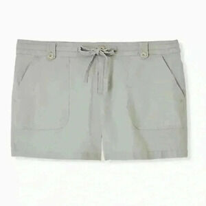 NWT TORRID Drawstring Sage Green Shorts